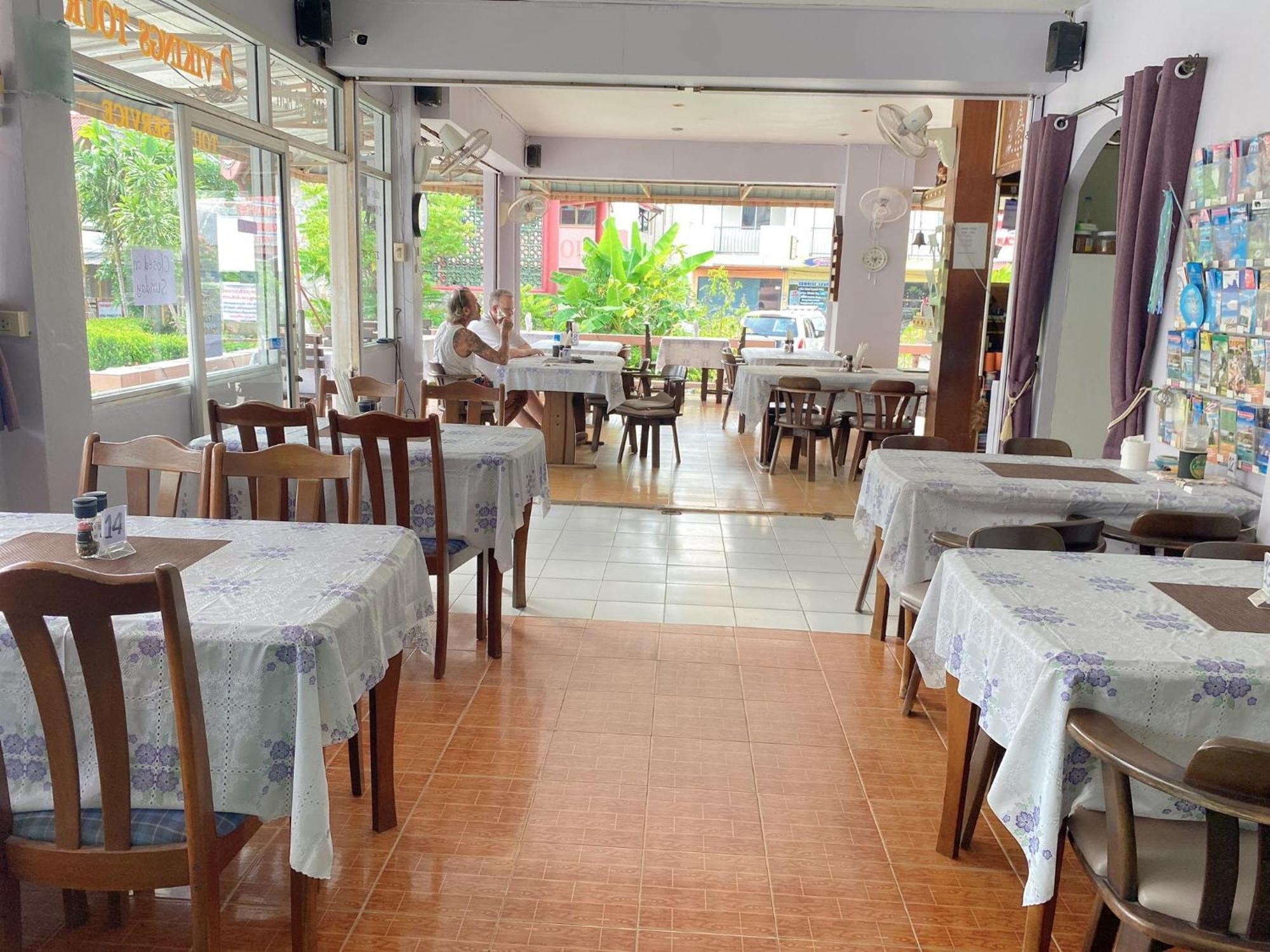 2 Vikings Guesthouse Karon ภายนอก รูปภาพ
